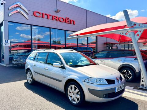 M&eacute;gane Authentique 1.6 16v 2008 occasion 63360 Gerzat
