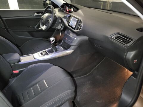 308 1.6 THP 125 Allure 2014 occasion 93600 Aulnay-sous-Bois