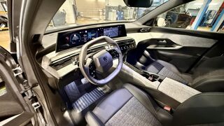 3008 1.2 HYBRID 145 E-DCS6 ALLURE 2025 occasion 30220 Aigues-Mortes