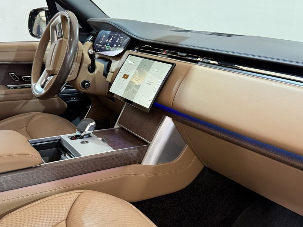 Range Rover PHEV P550e Autobiography SWB 2024 occasion 91580 &Eacute;tr&eacute;chy