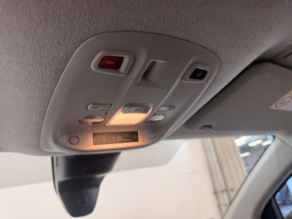 Jumpy Taille XS 100% &euml;lectric 50kWh Cityvan 2022 occasion 91580 &Eacute;tr&eacute;chy