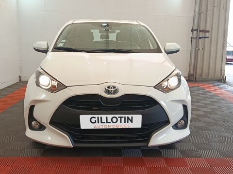 Yaris Hybride 116h Dynamic Business Beyond Zer 2022 occasion 91580 &Eacute;tr&eacute;chy