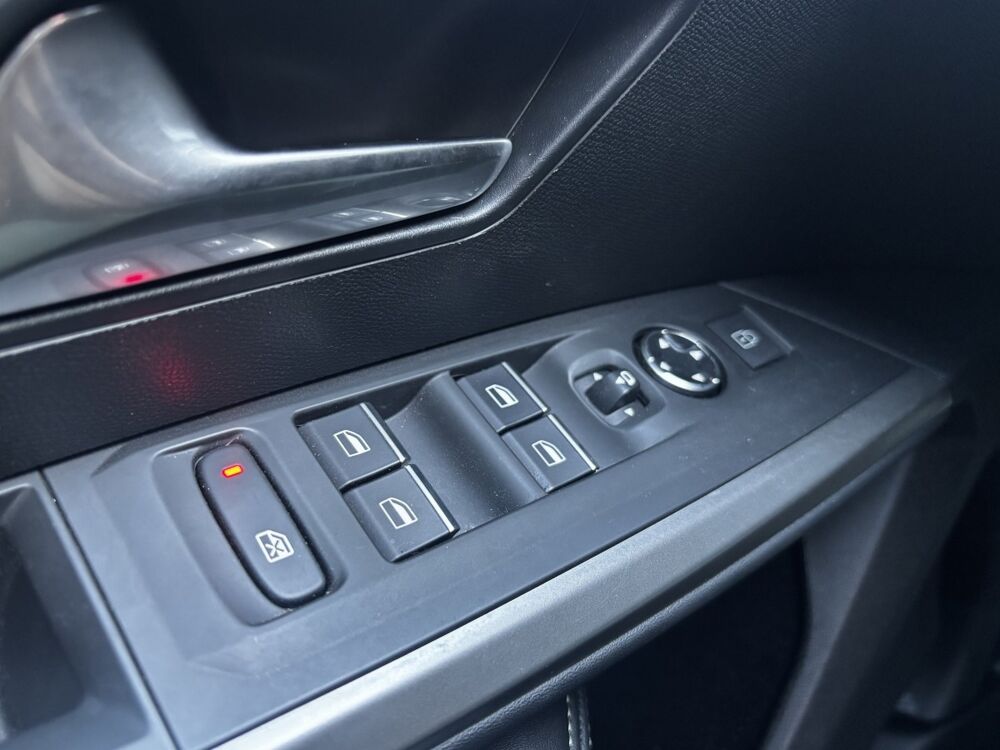 5008 1.2 HYBRID 145 E-DCS6 GT 2025 occasion 86440 Mign&eacute;-Auxances