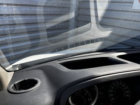Jumpy FG Tr CF F3500 L2H2 Blue dCi 135 33044KMS 17900€HT 2023 occasion 86440 Mign&eacute;-Auxances