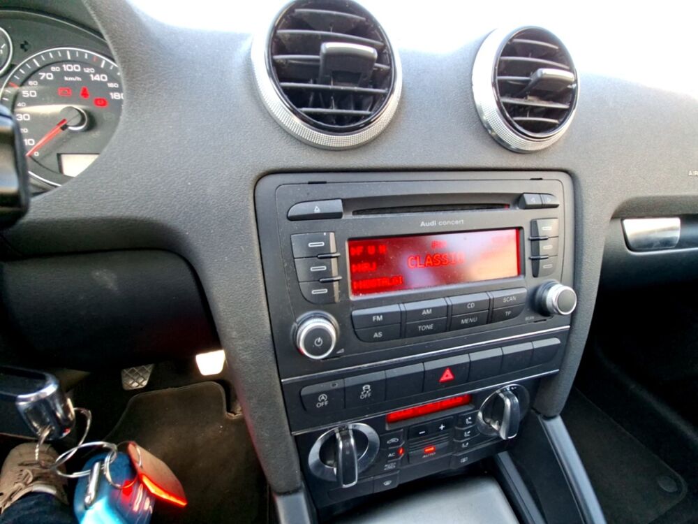 A3 2.0 TDI DPF AMBITION 2011 occasion 61170 Montchevrel
