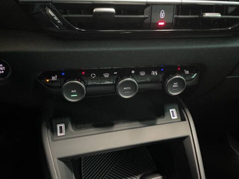 C4 PureTech 130 S&S EAT8 Shine Pack 2023 occasion 74300 Cluses