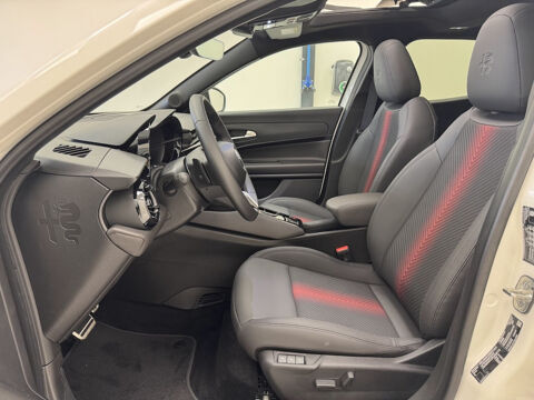 Junior 1.2 Ibrida 136ch Speciale DCT6 2025 occasion 76360 Barentin