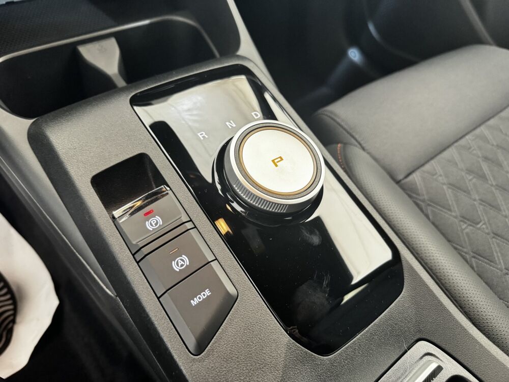 MG3 1.5L 195ch Hybrid+ Luxury 2026 occasion 91580 &Eacute;tr&eacute;chy