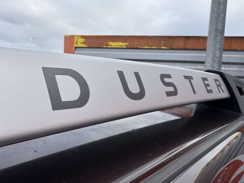 Duster Black Touch 2017 dCi 110 ATTELAGE / DISTRIBUTION OK / PAS AD 2017 occasion 86440 Mign&eacute;-Auxances
