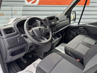 Jumpy FG Tr CF F3500 L2H2 Blue dCi 135 33044KMS 17408€HT 2023 occasion 86440 Mign&eacute;-Auxances