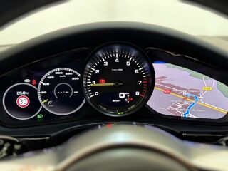 Panamera 4 E-Hybrid Sport Turismo 2018 occasion 91580 &Eacute;tr&eacute;chy