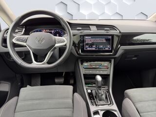 Touran 2.0 TDI R Line 7P 150 Garantie 5 ans Attelage Pack Voyage Au 2025 occasion 69007 Lyon