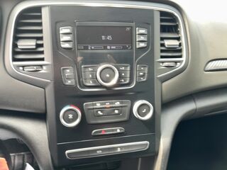 Megane IV Zen TCe 115 FAP 2019 occasion 85140 Les Essarts