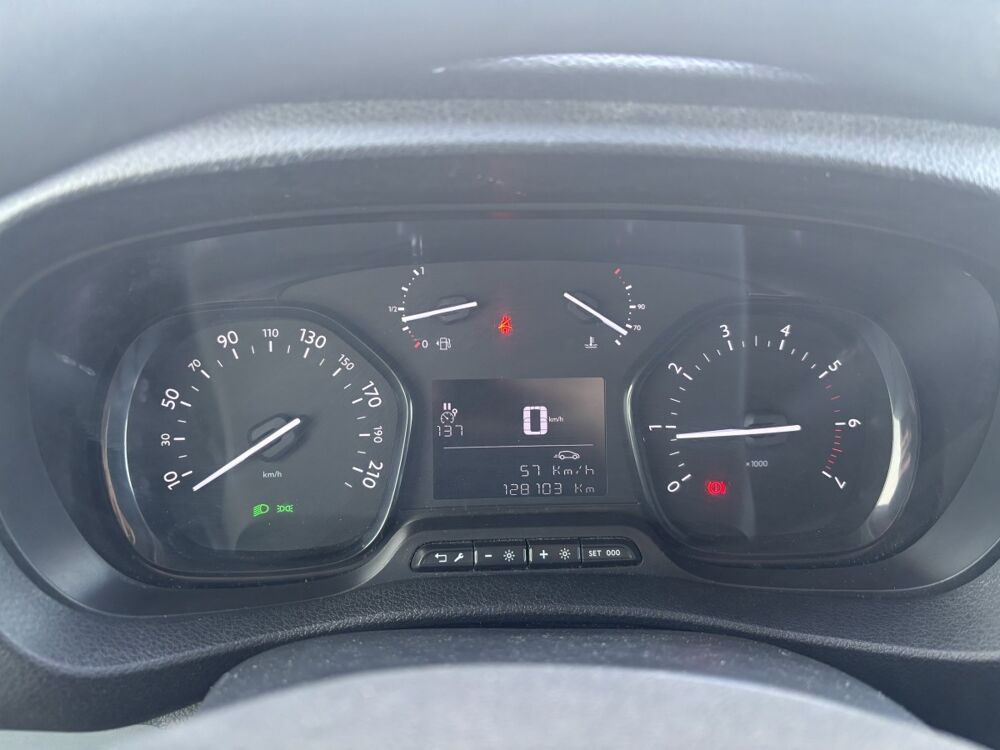 Jumpy BLUEHDI 145 S&S LONG PREMIUM 4 portes (mai 2022) (co2 193) 2022 occasion 69330 Meyzieu