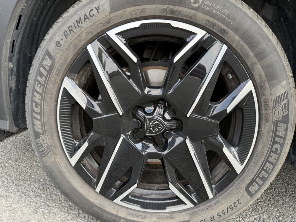 3008 1.2 HYBRID 145 E-DCS6 GT 2025 occasion 86300 Chauvigny