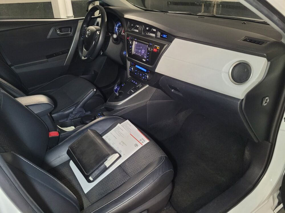 Auris Hybride 136h Style 2013 occasion 93600 Aulnay-sous-Bois