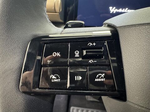 Ypsilon 1.2 Ibrida 100ch eDCT6 LX 2025 occasion 76360 Barentin