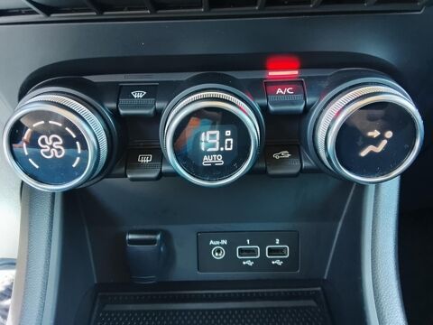 Captur techno fast track E-Tech full hybrid 145 2023 occasion 42240 Unieux
