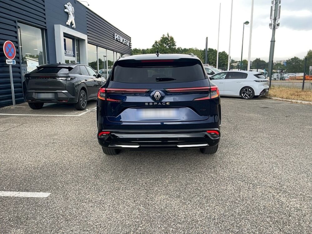 Espace iconic E-Tech full hybrid 200cv 7 places 2024 occasion 38090 Villefontaine