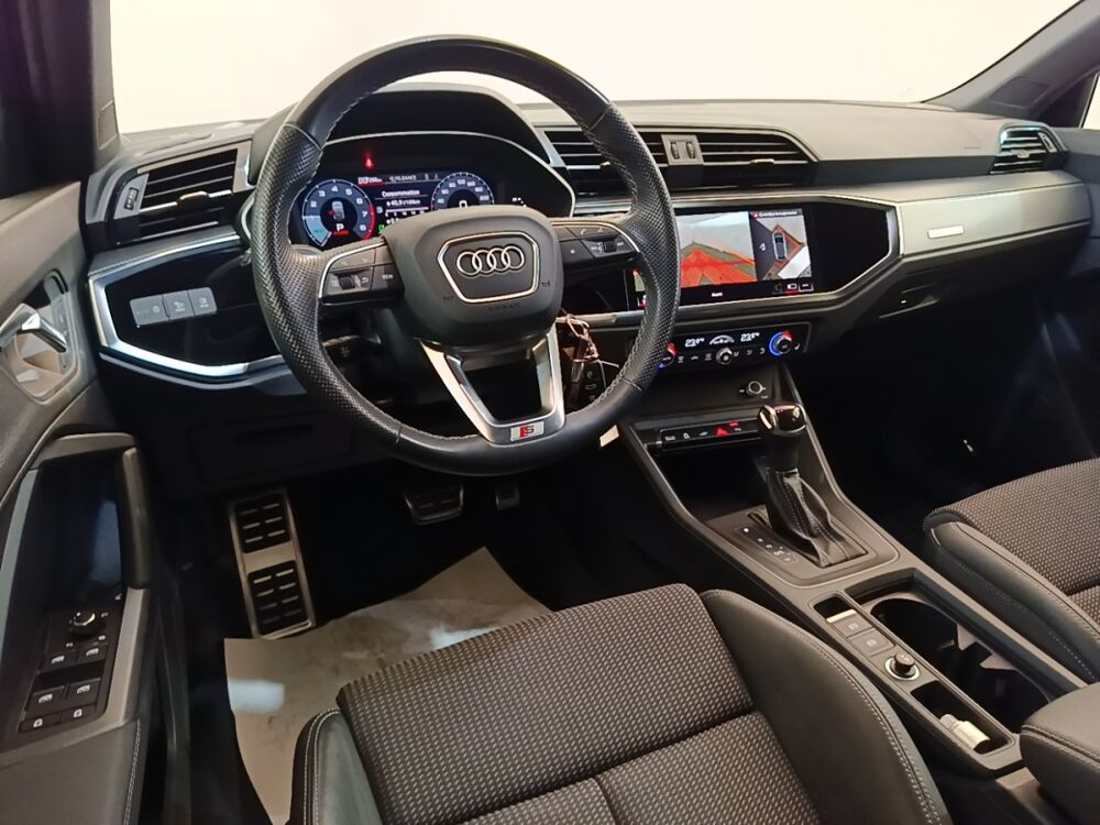 Q3 45 TFSI E 245 S TRONIC S LINE 2024 occasion 91580 &Eacute;tr&eacute;chy