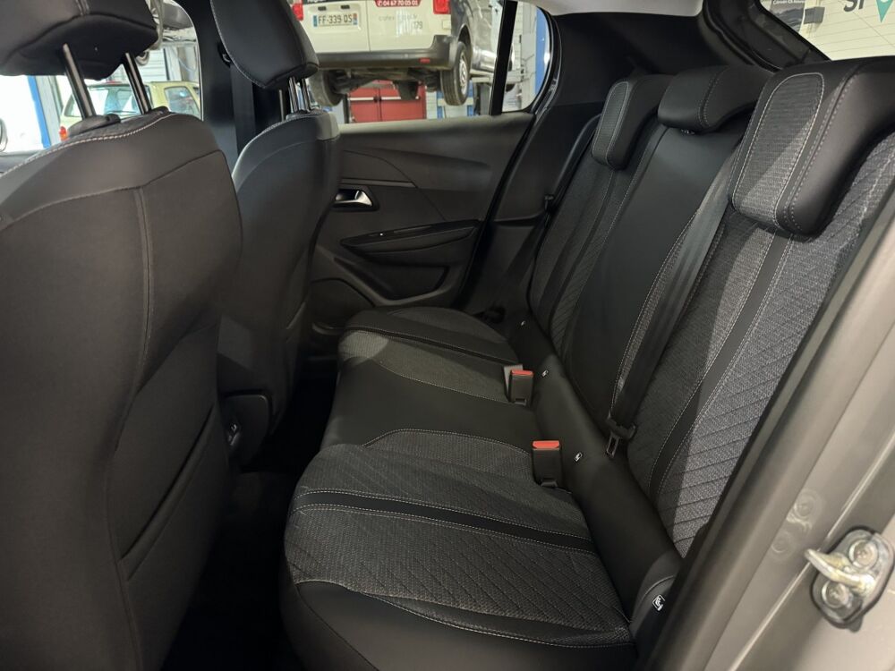 208 Hybrid 110 e-DCS6 Allure + OPTIONS 2026 occasion 30220 Aigues-Mortes