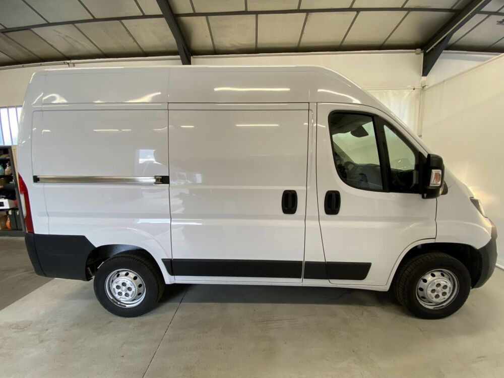 Jumpy BlueHDi 140 S&S ASPHALT 335 L1H2 2022 occasion 38550 Saint-Maurice-l'Exil