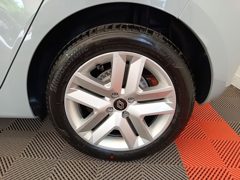 Clio Evolution dCi 100 -25 2025 occasion 91580 &Eacute;tr&eacute;chy