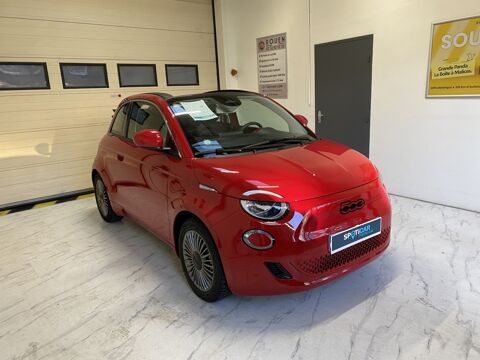 500 C 24kWh Red 2022 occasion 76360 Barentin