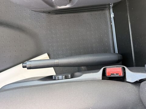 Jumpy 2.0 TDi 110 L2H1 Business 2022 occasion 91580 &Eacute;tr&eacute;chy
