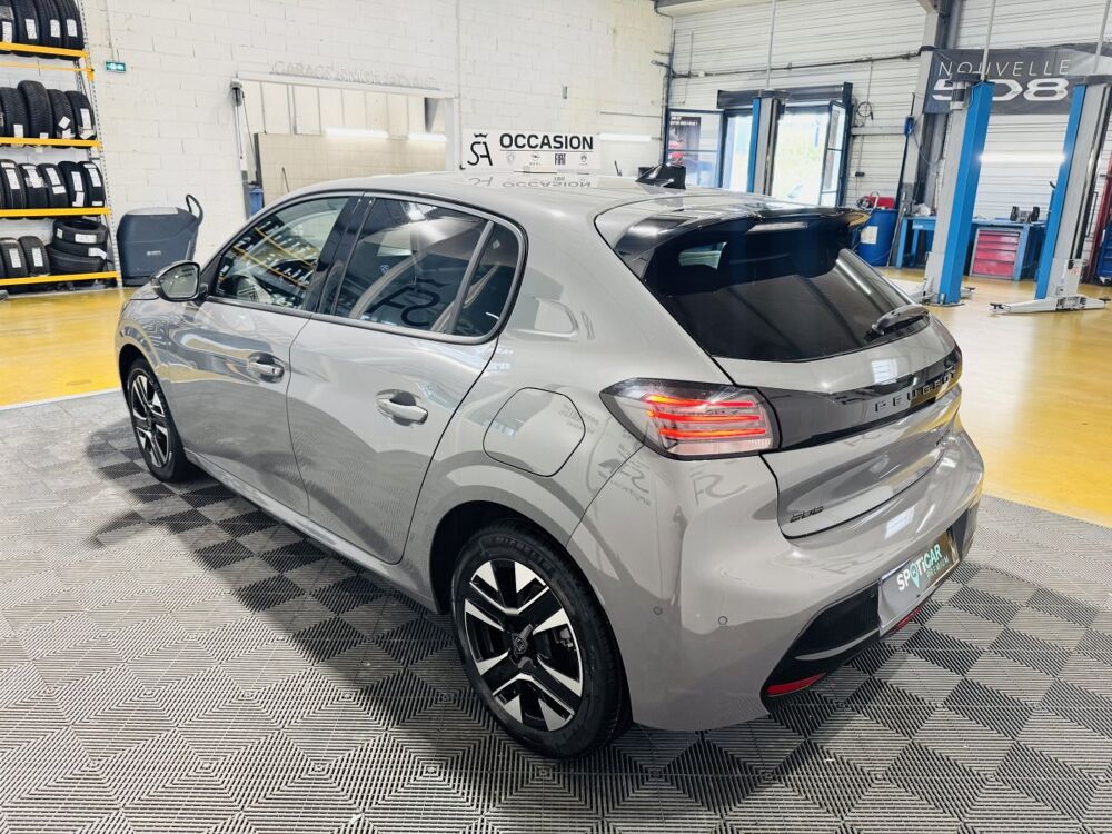 208 Hybrid 110 e-DCS6 Allure 2025 occasion 30220 Aigues-Mortes