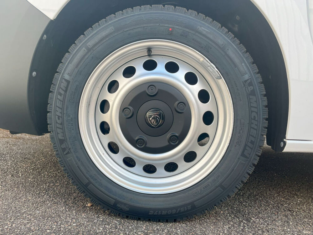 Jumpy Taille M 2.0 BHDI 180 S&S AUTO P PREM C 2024 occasion 42190 Charlieu