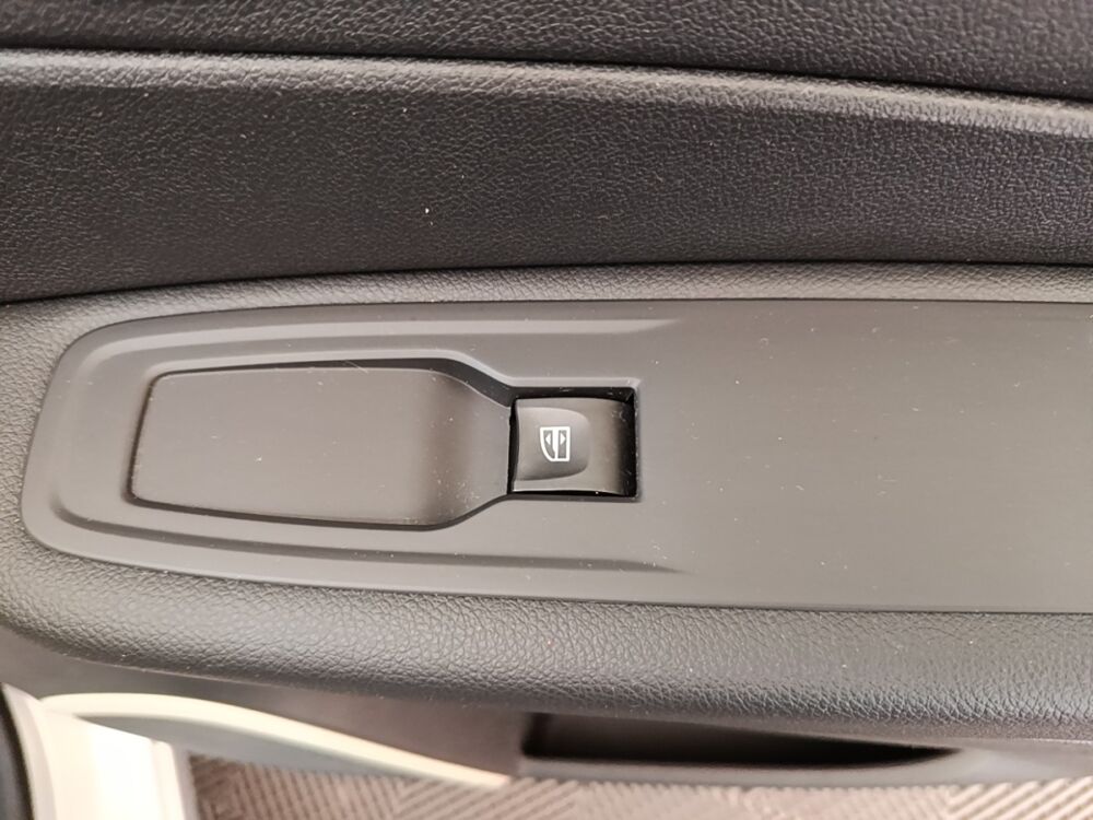 Captur Zen TCe 90 - 18 2018 occasion 91580 &Eacute;tr&eacute;chy