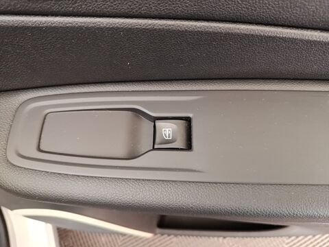 Captur Zen TCe 90 - 18 2018 occasion 91580 &Eacute;tr&eacute;chy