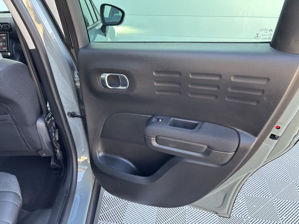 C3 Aircross PureTech 130 S&S EAT6 Shine Pack 2021 occasion 69330 Meyzieu