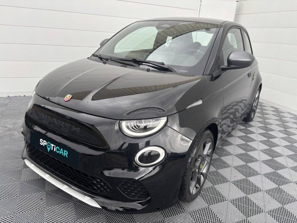 500 BEV 42KWH 2025 occasion 69330 Meyzieu