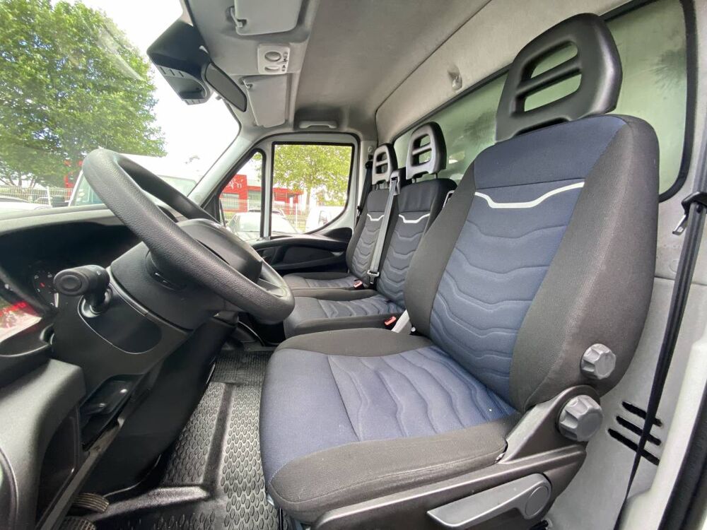 Jumpy 2.3 35C16 2020 occasion 63360 Gerzat