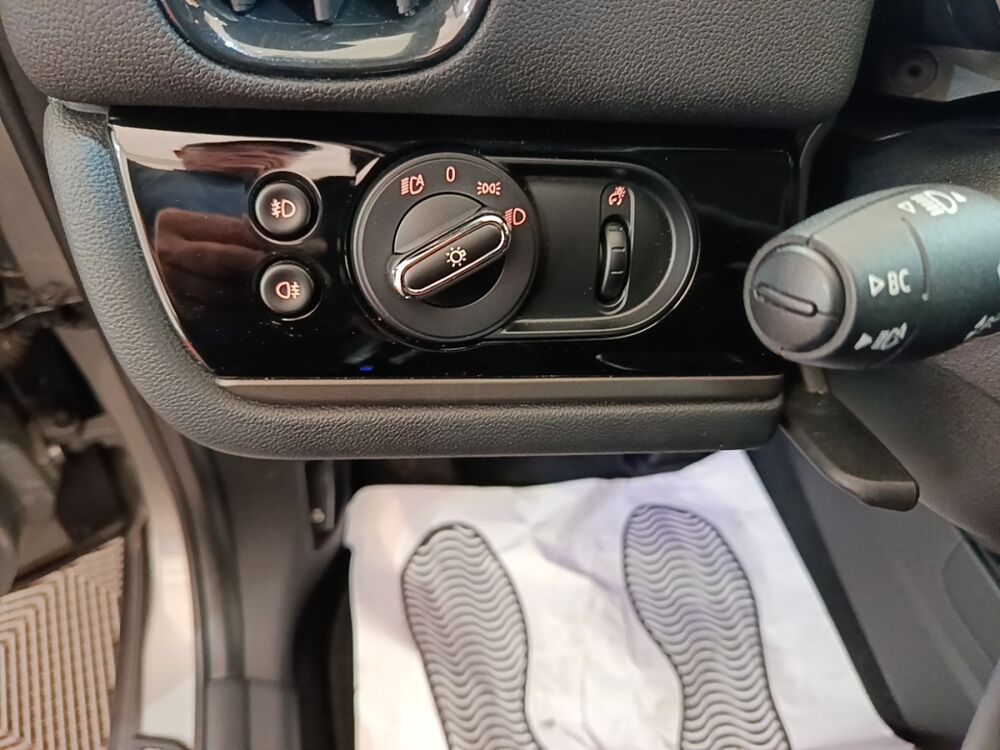 Countryman Cooper Essential 136 ch BVA7 2023 occasion 91580 &Eacute;tr&eacute;chy