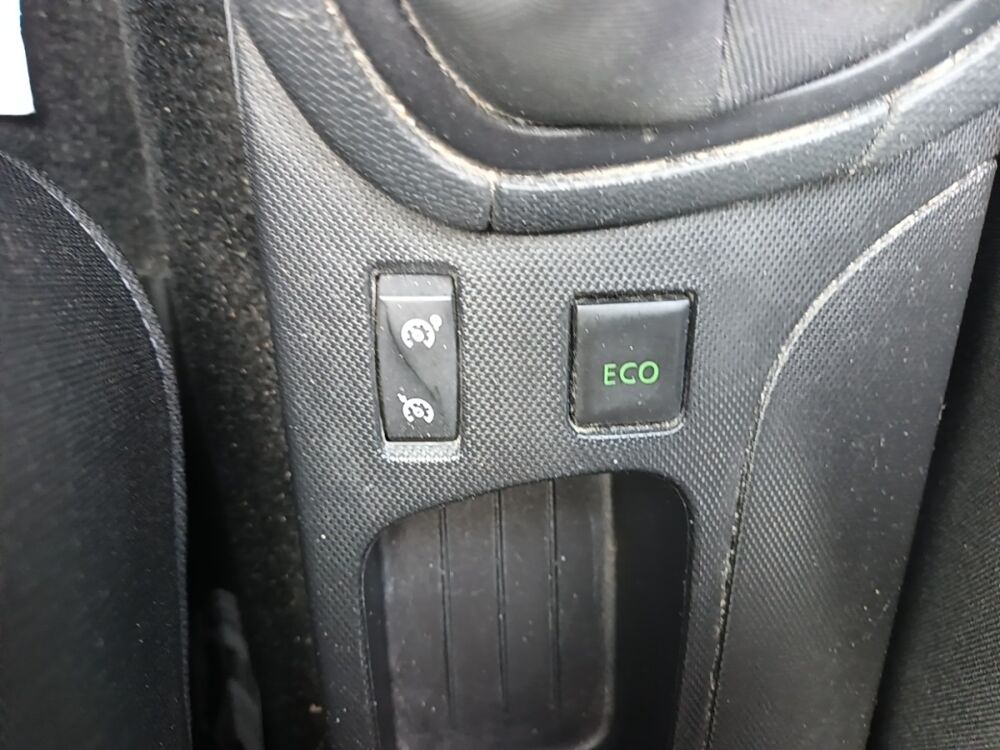 Clio IV Business Energy 1.5 dCi 90 Eco2 83g 2012 occasion 35210 Ch&acirc;tillon-en-Vendelais