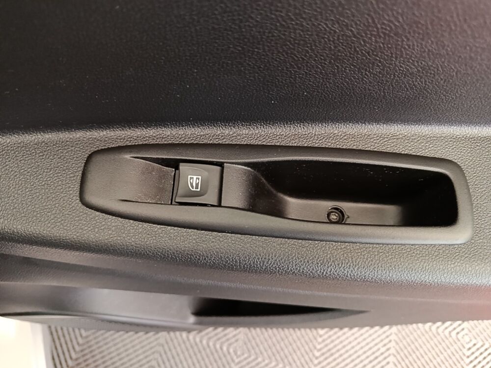 Captur Zen TCe 90 - 18 2018 occasion 91580 &Eacute;tr&eacute;chy