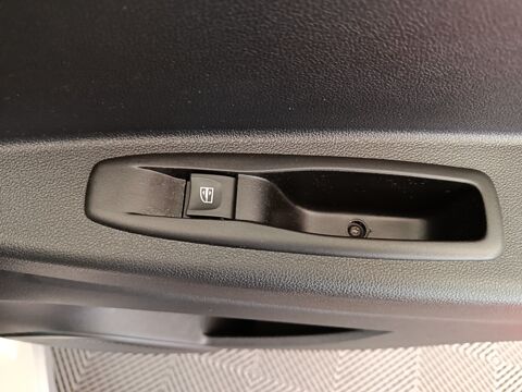 Captur Zen TCe 90 - 18 2018 occasion 91580 &Eacute;tr&eacute;chy