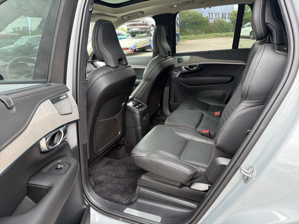 XC90 T8 AWD Ultra Dark 455 ch Bowers Wilkins Suspension Attelage 2024 occasion 69007 Lyon