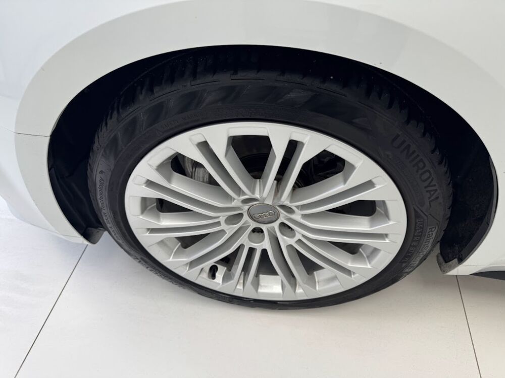 A5 40 TFSI 190 S TRONIC 7 AVUS SB 2019 occasion 76360 Barentin