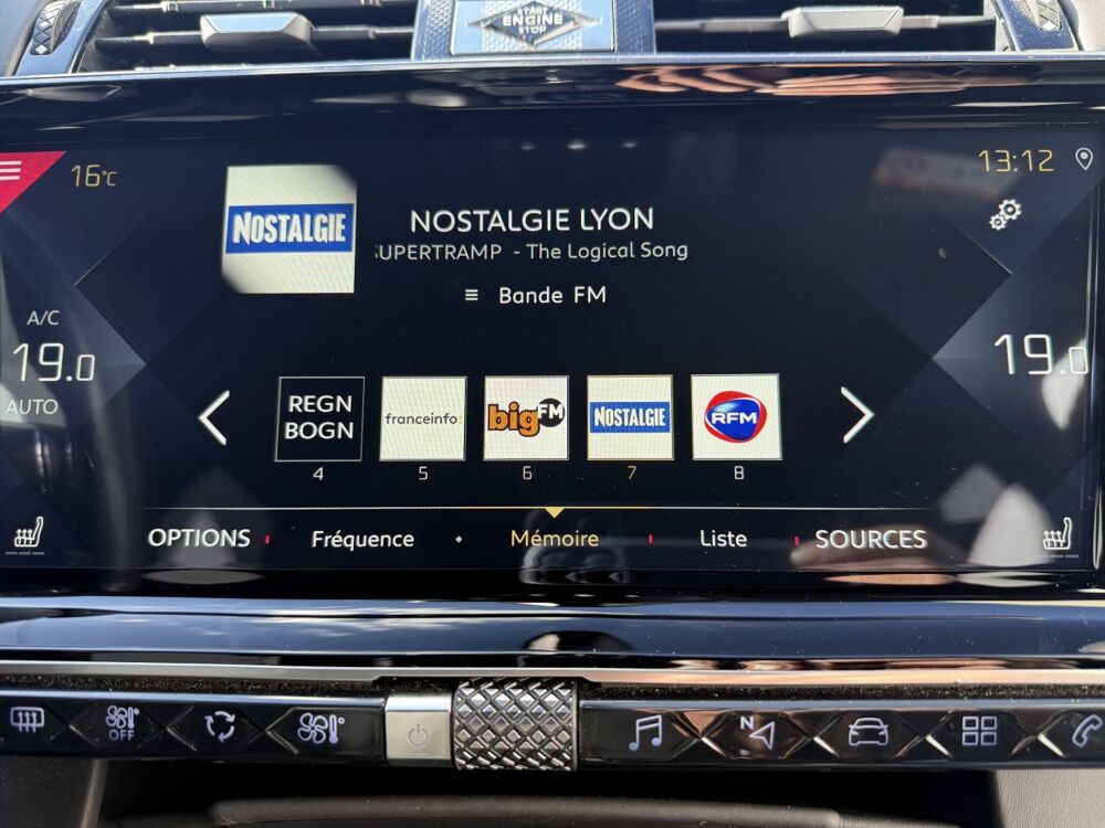 DS3 BlueHDi 130 Automatique RIVOLI 2022 occasion 69330 Meyzieu