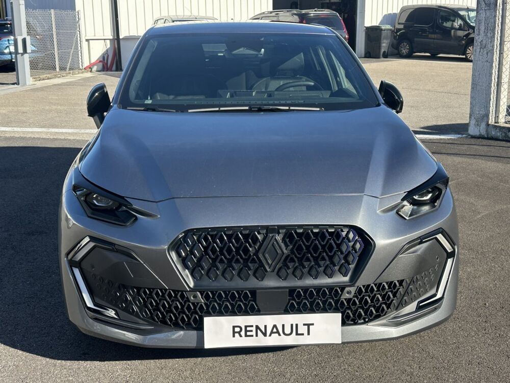 Clio esprit Alpine full hybrid E-Tech 160 ch 2026 occasion 38460 Cr&eacute;mieu