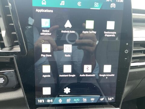 Espace iconic E-Tech full hybrid 200cv 7 places 2024 occasion 38090 Villefontaine