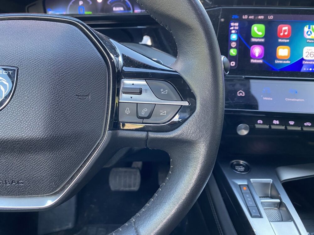 308 PHEV 180 E-EAT8 ALLURE PACK 2022 occasion 30260 Quissac