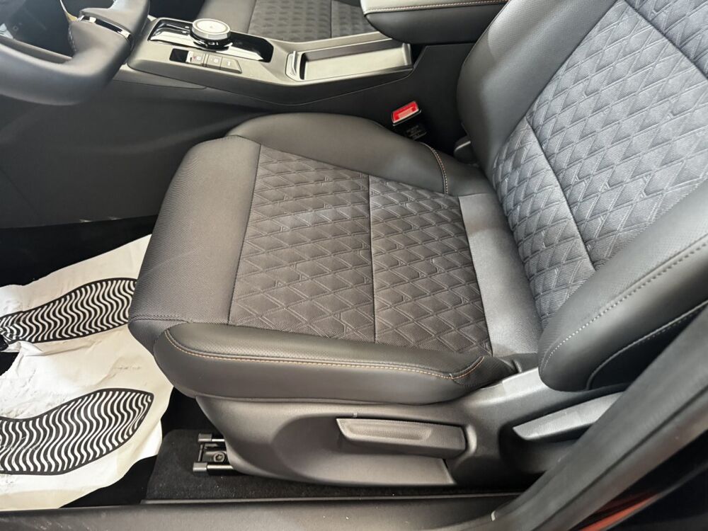 MG3 1.5L 195ch Hybrid+ Luxury 2026 occasion 91580 &Eacute;tr&eacute;chy