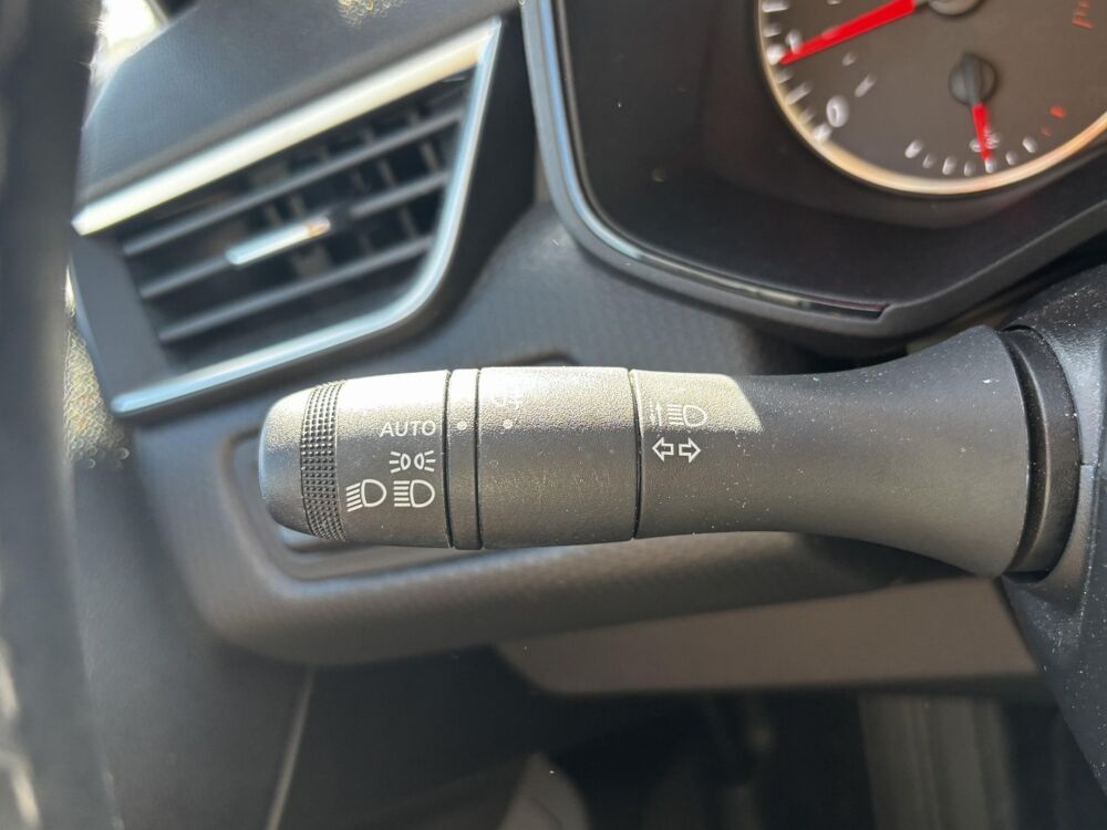 Clio Business TCe 90 -21N 2022 occasion 86500 Montmorillon