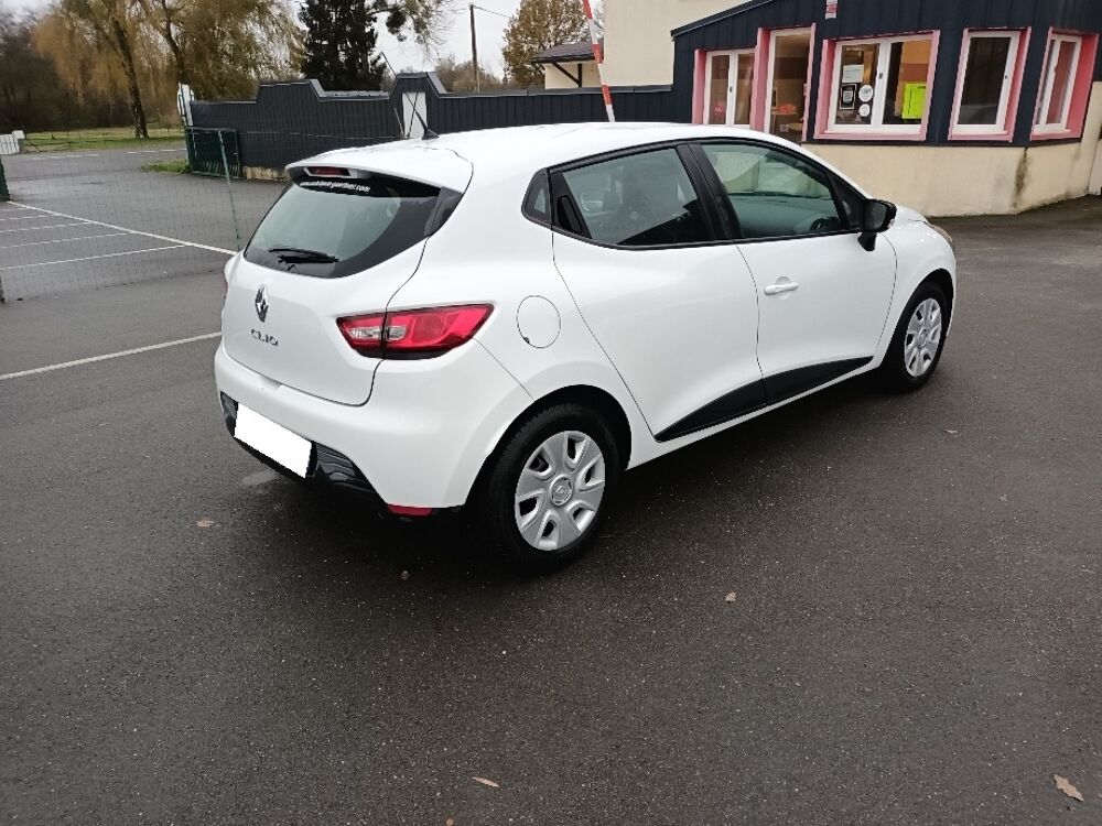 Clio IV Expression 1.2 16v 75 2015 occasion 35210 Ch&acirc;tillon-en-Vendelais