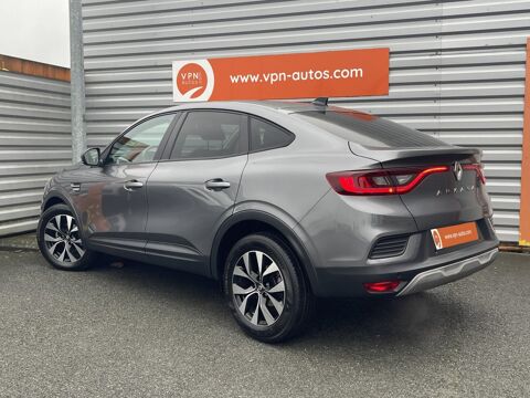 Arkana Evolution mild hybrid 140 EDC 2023 2023 occasion 86440 Mign&eacute;-Auxances